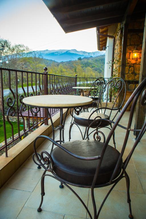 Archontiko Emmanouilidi Suites Loutraki  Luaran gambar