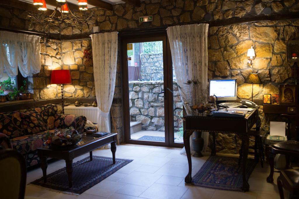 Archontiko Emmanouilidi Suites Loutraki  Luaran gambar